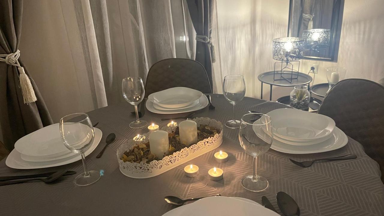 סלוניקי Luxury Furnished Apartment, Near The Center Gallery 55 מראה חיצוני תמונה